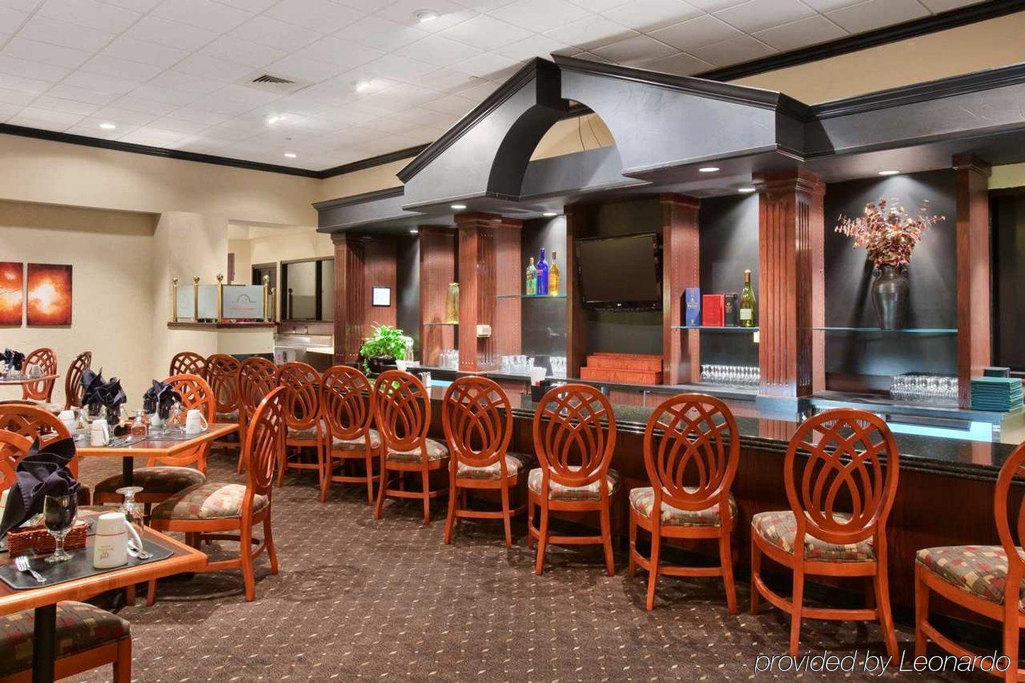 Doubletree Suites By Hilton Dayton/Miamisburg Restaurant photo